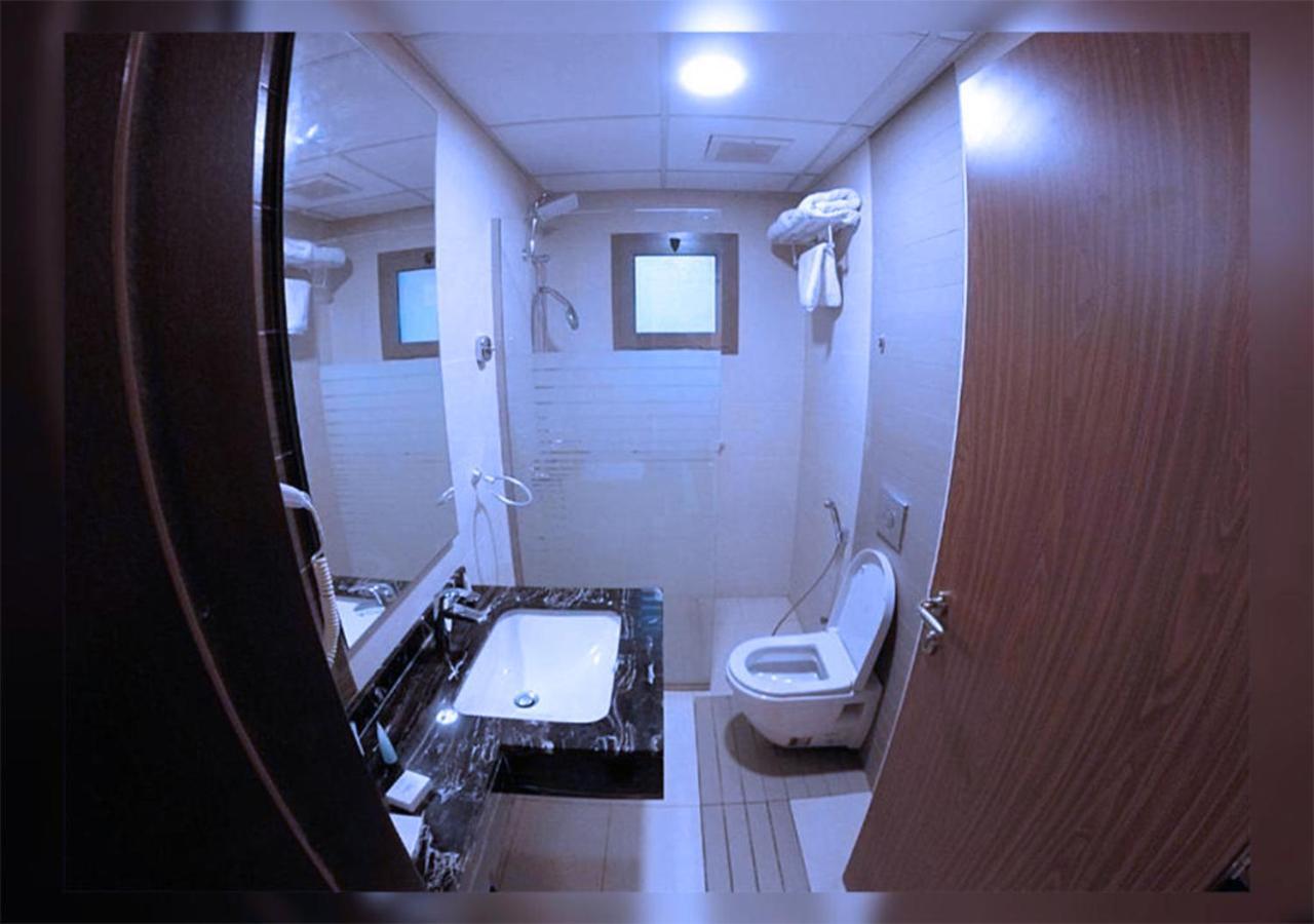 روائع الأحلام للاجنحة الفندقية Jeddah Exterior photo