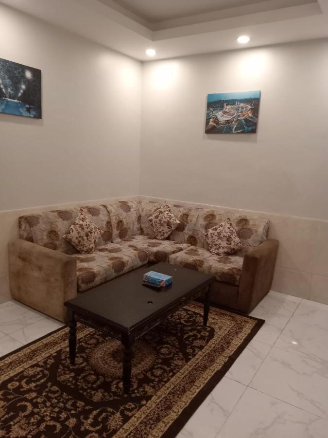 روائع الأحلام للاجنحة الفندقية Jeddah Exterior photo